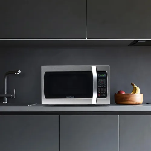 Vista 7 de Farberware Horno microondas de encimera de 1.3 pies cúbicos – 1000 vatios de potencia, ajustes de cocción automática, descongelación, fácil limpieza