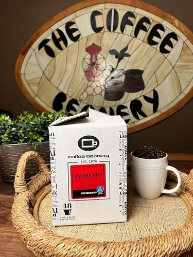 Vista 3 de Cápsulas de café descafeinado Amaretto de Coffee Beanery Cápsulas de café descafeinado con sabor a granel de 96 unidades Cápsulas de café