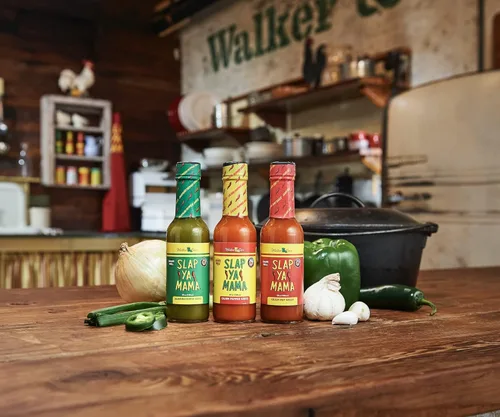 Vista 6 de Slap Ya Mama Louisiana Style - Salsa picante sabor a pimienta cajún, botella de 5 onzas, paquete de 1