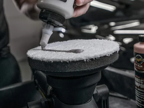 Vista 5 de Meguiar's DA Disco de acabado de microfibra DMF5 Disco de acabado de microfibra de 5 pulgadas para encerar con un pulidor variable de doble acción