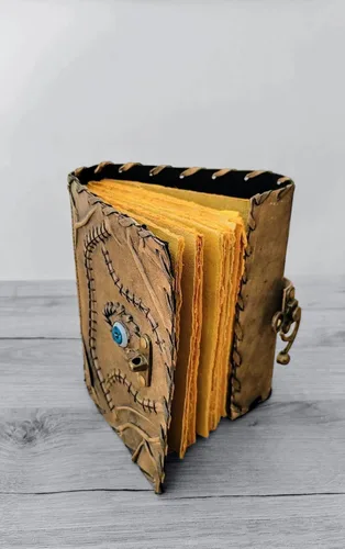 Vista 6 de Leather Crafter's Libro de hechizos Hocus Pocus, libro de hechizos, decoración de Halloween, diario de cuero, libro de sombras, regalos de Navidad