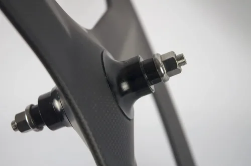 Vista 4 de Supereteam Juego de ruedas fijas delanteras de 3.465 in con ruedas de carbono 700c Clincher