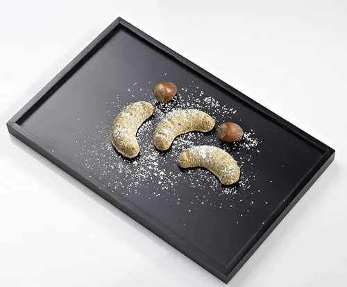 Vista 5 de LURCH Alemania Flexiform - Molde de croissants de silicona para croissants de vainilla (Vanillekipferl) 6.6 x 11.8 pulgadas, color marrón