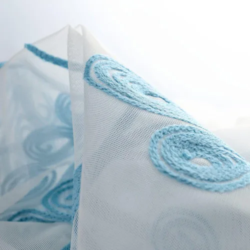 Vista 5 de Cortinas de lino bordadas marca Melodieux