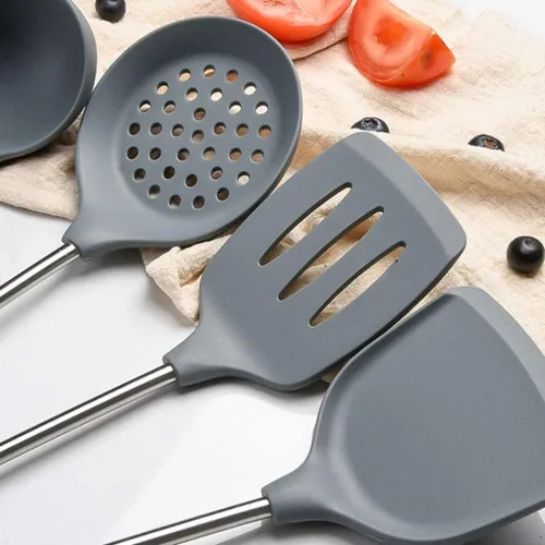 Vista 3 de Juego de utensilios de cocina, juego de pala de cuchara de silicona, mango de acero inoxidable, pala de cocina, cuchara de sopa, juego de utensilios