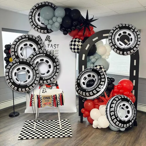 Vista 3 de 6 globos de aluminio para neumáticos de auto de carreras, globos reutilizables de 30 pulgadas con cinta, puntos de pegamento y pajilla, decoraciones