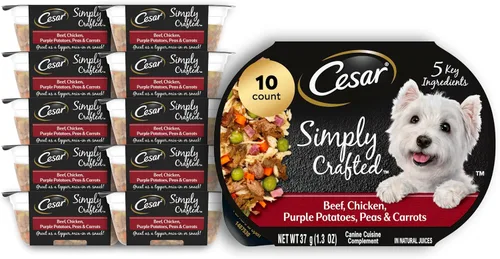 Cesar Simply Crafted - Adornos de comida húmeda para perros adultos para comida seca, paquete de carne de res, pollo, patatas moradas, guisantes y