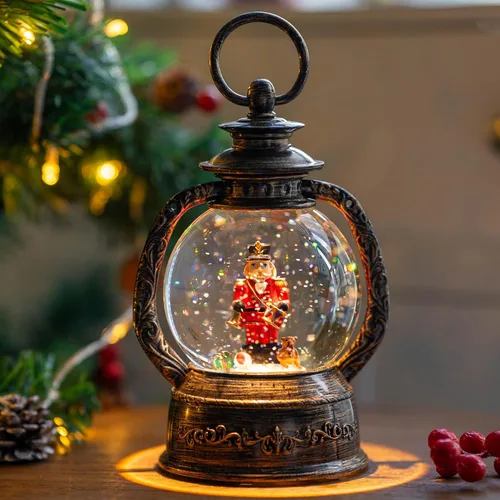 Vista 22 de Linterna de Globo de Nieve de Navidad con Agua Brillante, Árbol de Navidad con Música, USB Conectado/Funciona con Pilas, Linterna Iluminada