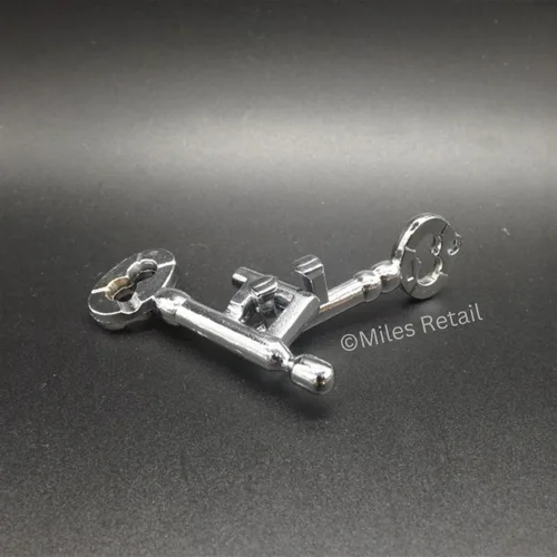 Vista 2 de MilesMagic Rompecabezas de llave de molde de mago Llaves de enclavamiento de metal que vincula el truco de magia de desvinculación