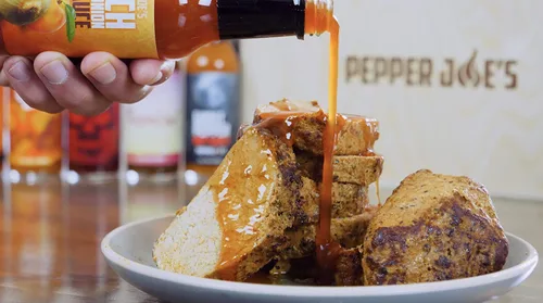 Vista 6 de Pepper Joe's Peach Vidalia Salsa picante de cebolla – Salsa picante gourmet de melocotón Georgia y cebolla Vidalia – Deliciosa salsa de cebolla