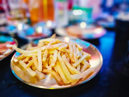 Vista 6 de Hepp's Salt Co, sal marina con acabado de trufa negra gourmet, bolsa de 2.5 onzas