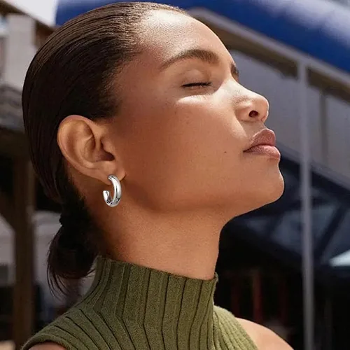 Vista 4 de Gacimy Aretes de aro de oro grueso para mujer, chapados en oro real de 14 quilates, plata de ley 925, aros de oro para mujer