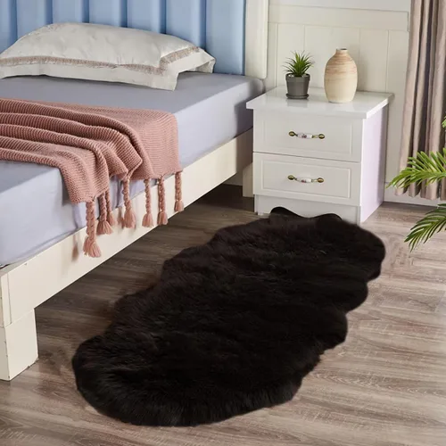 Alfombra de piel sintética, mullida y peluda, ultra suave, de 2 x 3 pies, alfombra de piel de oveja roja, alfombra de pelo negro, alfombra