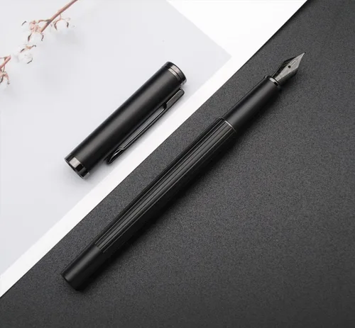 Vista 6 de JINHAO Serie 88 Pluma estilográfica de metal (negro, punta EF 0.015 in)