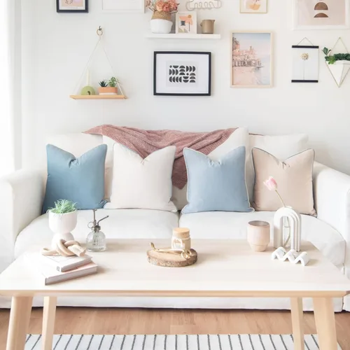 Vista 2 de MONDAY MOOSE - Juego de 4 fundas de cojín decorativas de terciopelo suave, diseño moderno de doble cara; mezcla y combina, rellenos de almohada