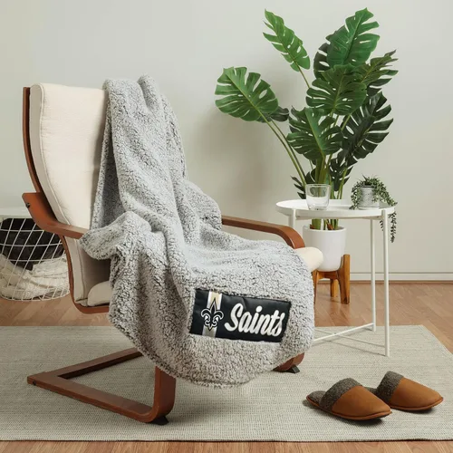 Vista 18 de FOCO Manta Sherpa de nube con logotipo grande del equipo de la NFL, 60 x 70 pulgadas