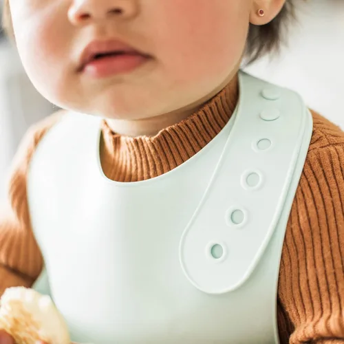 Vista 5 de green sprouts Unisex Baby Silicone Scoop Bib