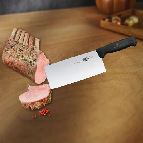 Vista 2 de Victorinox Fibrox 7 en cuchillo chino - Cuchillo de chef de carnicero fabricado en Suiza