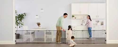 Vista 4 de Regalo Puerta de bebé configurable súper ancha de 76 pulgadas, incluye 4 paquetes de soportes de pared y accesorios