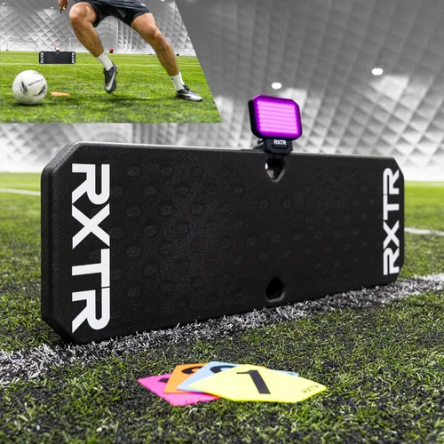 RXTR PRO - Sistema de entrenamiento de fútbol entrenador: luz de reacción inteligente y tablero de rebote de fútbol con puntuación en tiempo real,
