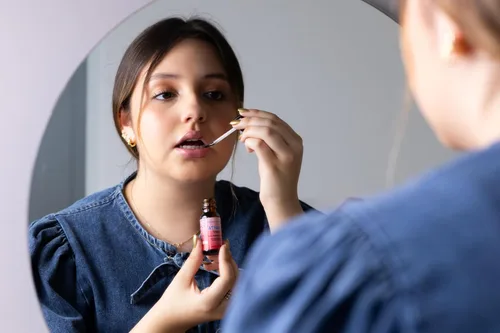 Vista 6 de Analgésico oral, Alivia el dolor por aftas, 0.5 Oz.