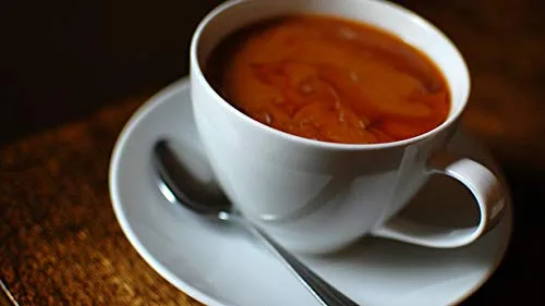 Vista 2 de French Market Coffee - Mezcla de restaurante de café y achicoria, molido, tostado medio oscuro