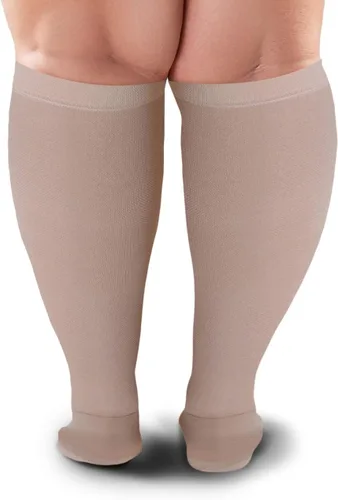 Vista 7 de Medias de compresión hasta la rodilla con punta abierta, 20-30 mmHg, uso diario (2XL, beige)