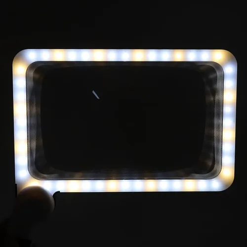 Vista 2 de Lupa con luz, lupa plegable de mano 5X, lupa iluminada de 48 luces LED, LED regulable para personas mayores que leen periódicos, libros, visiones