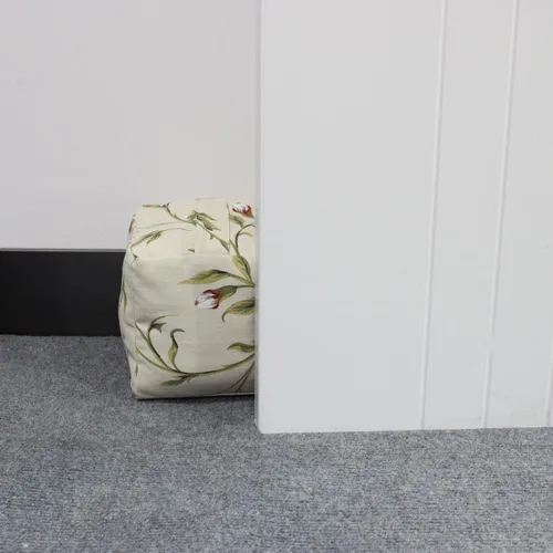 Vista 4 de Tope de Puerta Decorativo con Peso, Tope de Puerta de Tela con Mango, Cubo Cuadrado de Servicio Pesado Tope de Puerta de Piso Protectores de Pared