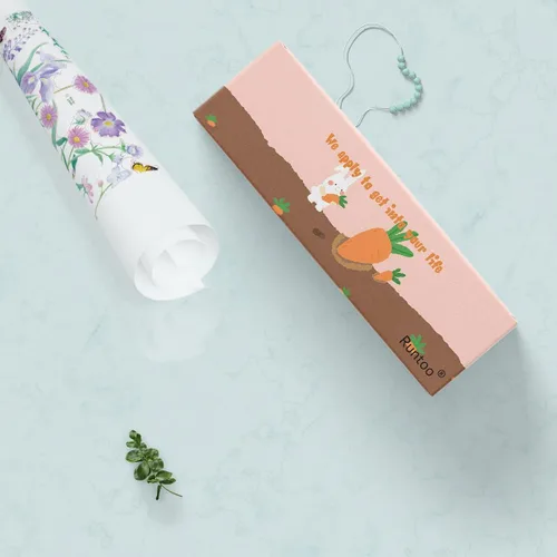 Vista 5 de Runtoo Pegatinas de pared con diseño de flores moradas, diseño de mariposas, jardín, para niñas, dormitorio, baño, cuarto de bebé, decoración