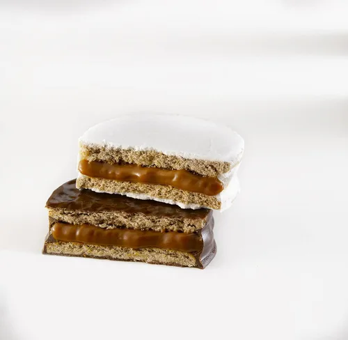Vista 7 de Alfajores Havanna mixtos, 6 unidades, chocolate y dulce de leche, argentinos