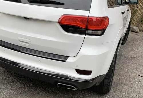 Vista 4 de iJDMTOY Lentes de reflector de parachoques trasero de lente ahumada Compatible con Jeep 2011-2020 Grand Cherokee WK2, Compass y Dodge Journey