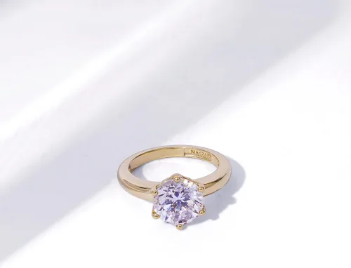 Vista 4 de Tienda Essentials Sterling Silver Solitaire Ring set with Round Infinite Elements Cubic Zirconia (previously Tienda Collection)