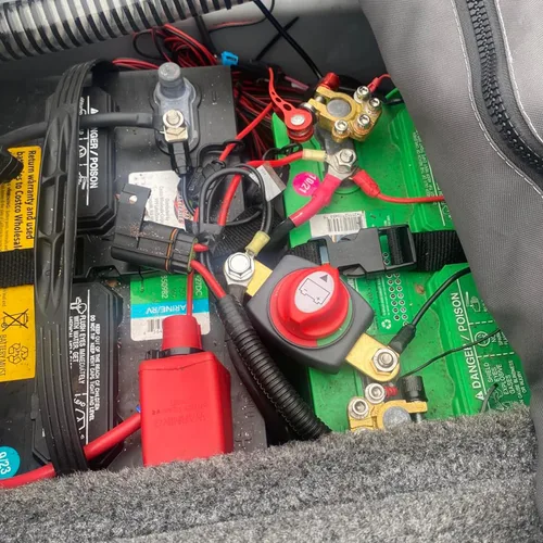 Vista 3 de Ampper Interruptor de Desconexión de Batería de Poste Lateral 12V - 48V, Interruptor de Batería Marina Desconectar Corte de Energía para Automóvil