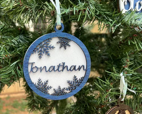 Personalizd Christmas Snowflake Ornament with name 4 inch round stocking tag or gift tag. Wooden Christmas baubles personalized with your name for