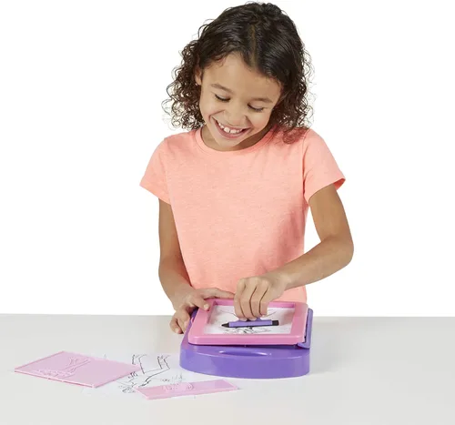 Vista 8 de Kit de actividad Melissa & Doug, diseño de moda arte, 9 Platos doble cara sobar, 4 lápices, crayón