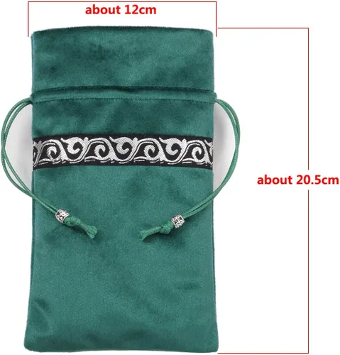 Vista 2 de BLESSUME Mantel de tarot de altar adivinación Wicca terciopelo cuadrado con bolsa de tarot (verde)