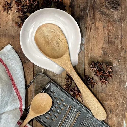 Vista 5 de WHING Farmhouse Kitchen White Ceramic Coffee Tea Spoon Rest Holder, All We Need Is Love and - Station Decor Gift for Lovers Girlfriend Wife Husband