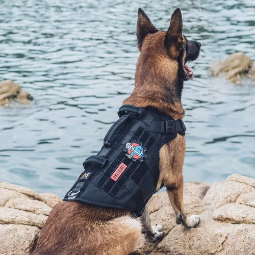 Vista 3 de OneTigris Arnés táctico grande para perros, arnés de perro ajustable sin tirones, arnés de perro resistente con asa, paneles grandes de gancho