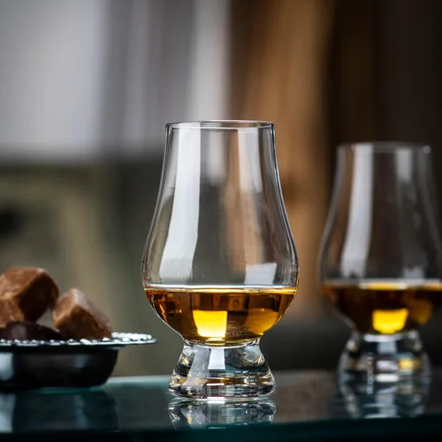 Vista 10 de GLENCAIRN Juego de regalo de 4 vasos de whisky de cristal