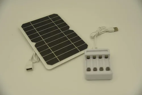 Vista 3 de HUI YINGC Cargador de energía solar con panel solar portátil de 5 vatios para baterías recargables de 1.2 V AA y AAA para el hogar, con panel solar