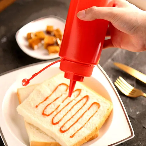 Vista 3 de Botellas exprimibles para salsas de condimentos, (3 unidades de 13.5 onzas), con tapa a prueba de fugas y línea de escala. Botellas de plástico