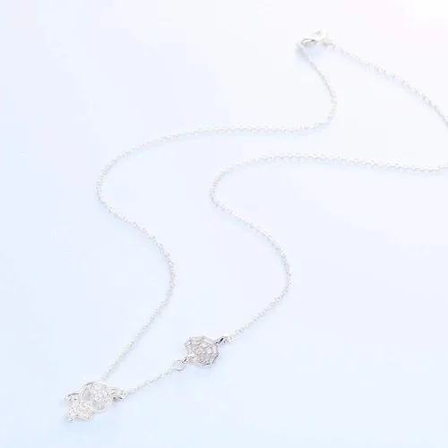 Vista 5 de Lovely Cartoon Spider Man with Charm Section Web Necklace Cool Jewelry for Women Girls