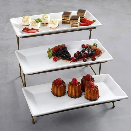 Vista 3 de Soporte con 3 niveles de bandejas rectangulares para mostrar y servir postres y otros alimentos, color blanco