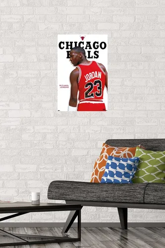 Vista 2 de Trends International Michael Jordan - Póster de pared de la serie de características, 22.4 pulgadas de largo x 14.7 W, versión premium sin marco