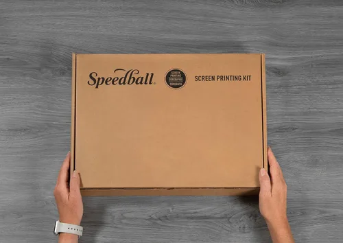 Vista 4 de Speedball Kit de vinilo para manualidades de serigrafía para principiantes, utilízalo con máquina de corte para imprimir fácilmente camisetas