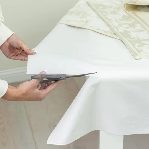 Vista 4 de Benson Mills Almohadilla de mesa de vinilo resistente de lujo, protector de mesa de alta calidad, impermeable con respaldo de franela, diseño