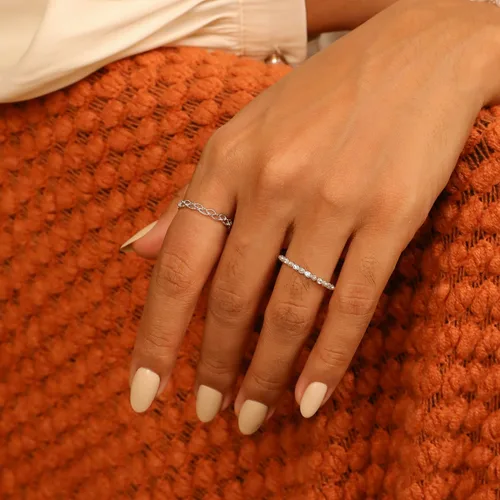 Vista 7 de Anillo apilable para mujer, minimalista, anillo de perlas diminutas, plateado, delicado, lindo, anillo para mejor amiga, anillo de oro con diamantes