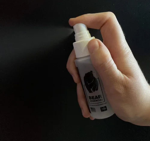 Vista 5 de Alcohol isopropílico 99.5 % (1 litro, 33.8 onzas, más de un cuarto de galón), caja de 4