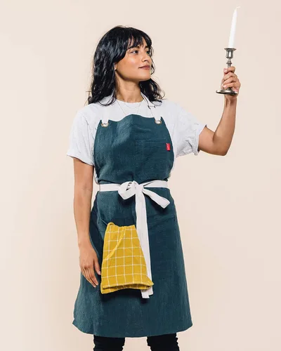 Vista 5 de Caldo Delantal de cocina de lino, delantal de lino para hombre y mujer, ajustable con bolsillos (soborno)